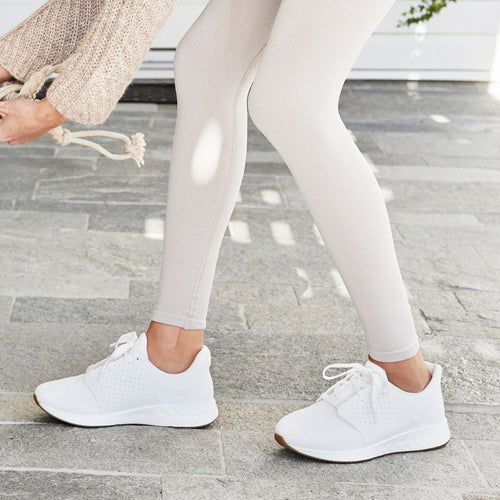 Tambo IV White
